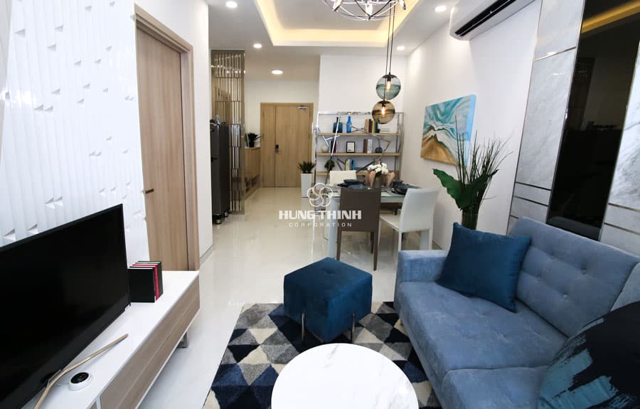 Không gian phòng khách căn hộ mẫu thực tế 2 Phòng Ngủ Tại Q7 Saigon Riverside Complex